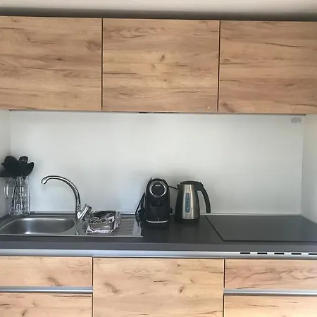 Marina&glamping Nova Zivohost Campismo de Luxo Neveklov